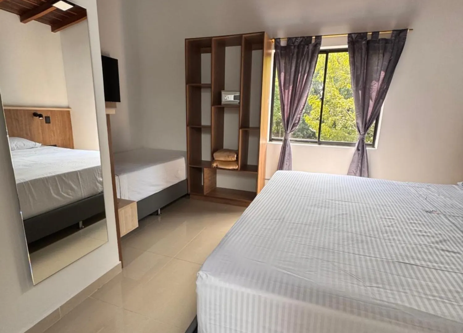 מדיין Vida Hostel