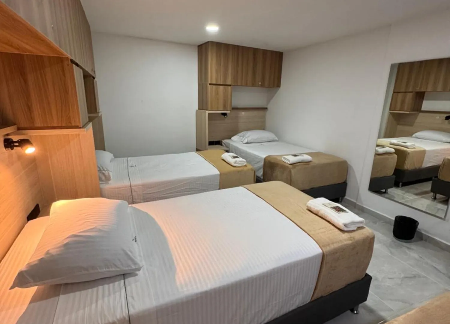 מדיין Vida Hostel 0*,