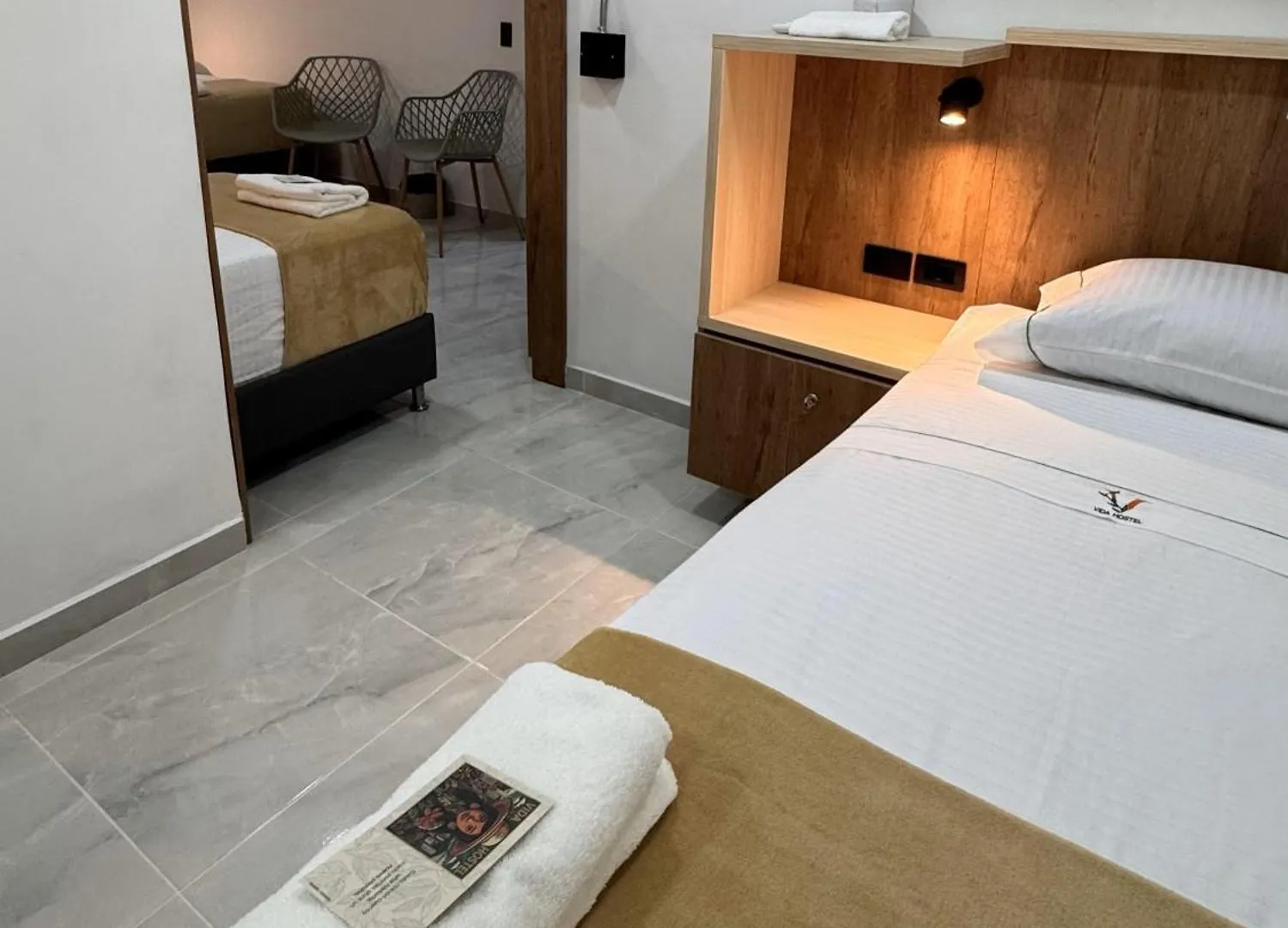 מלון מדיין Vida Hostel